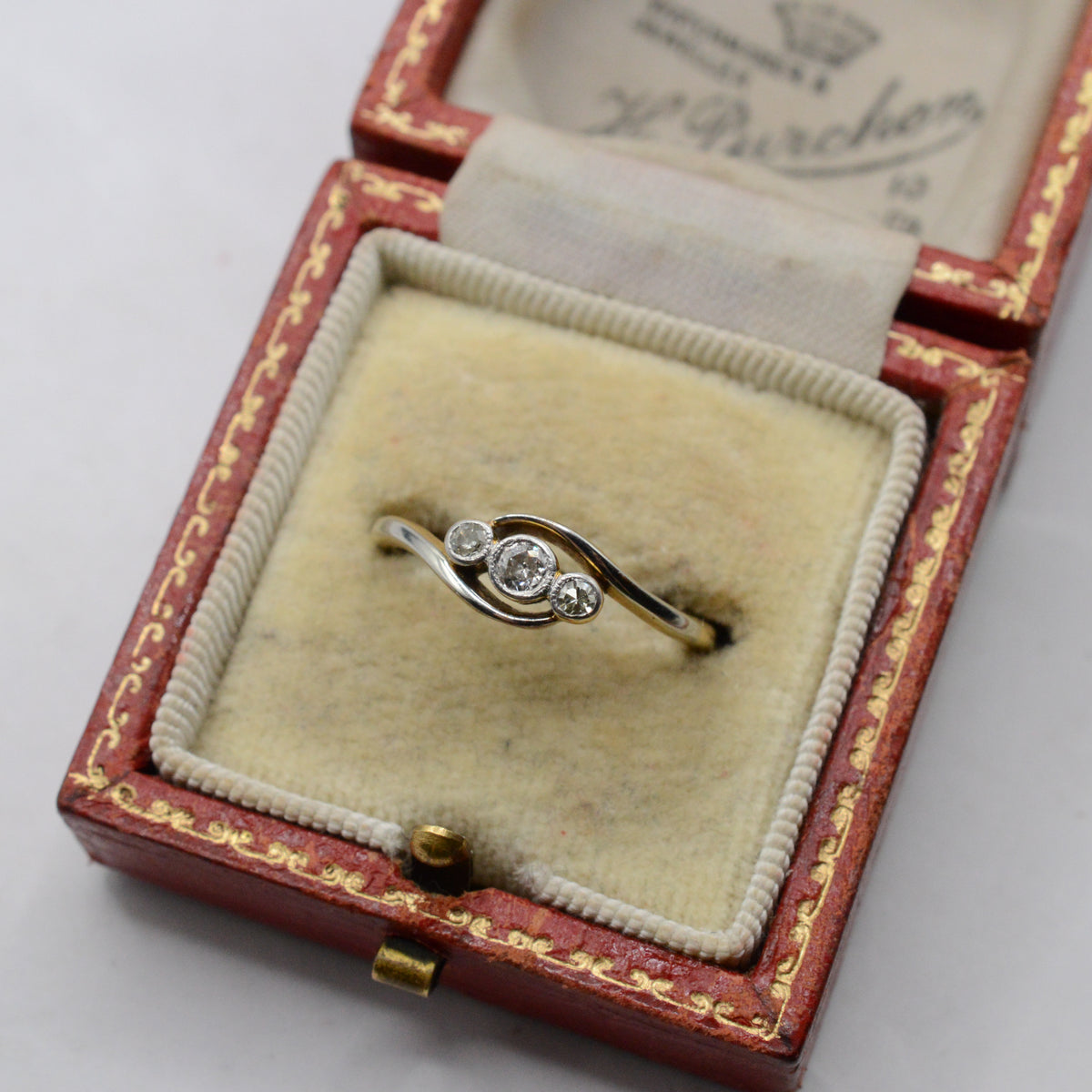 Antique 18ct Gold & Platinum Diamond Trilogy Bypass Ring