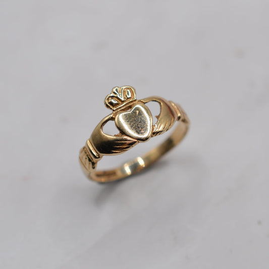 1990s 9ct Gold Claddagh Ring