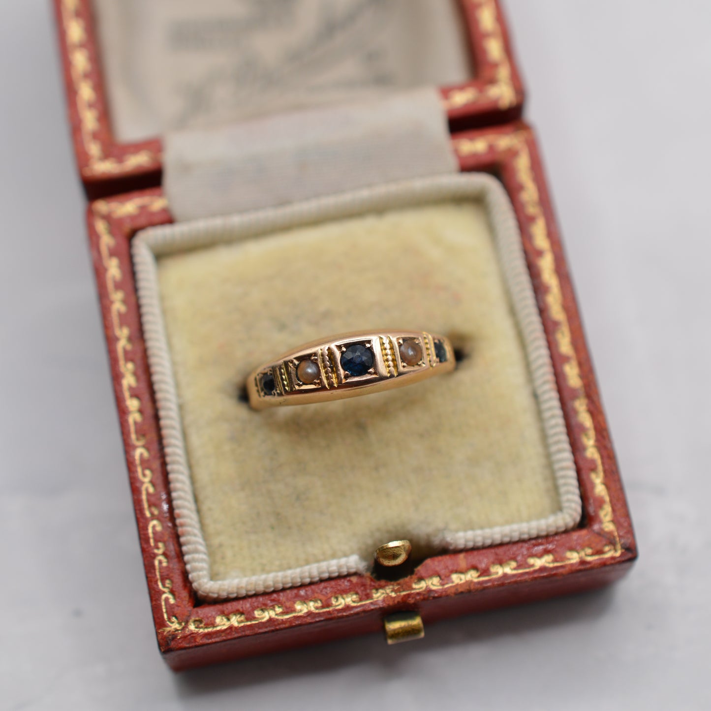 Antique Victorian 15ct Gold Sapphire & Pearl Ring