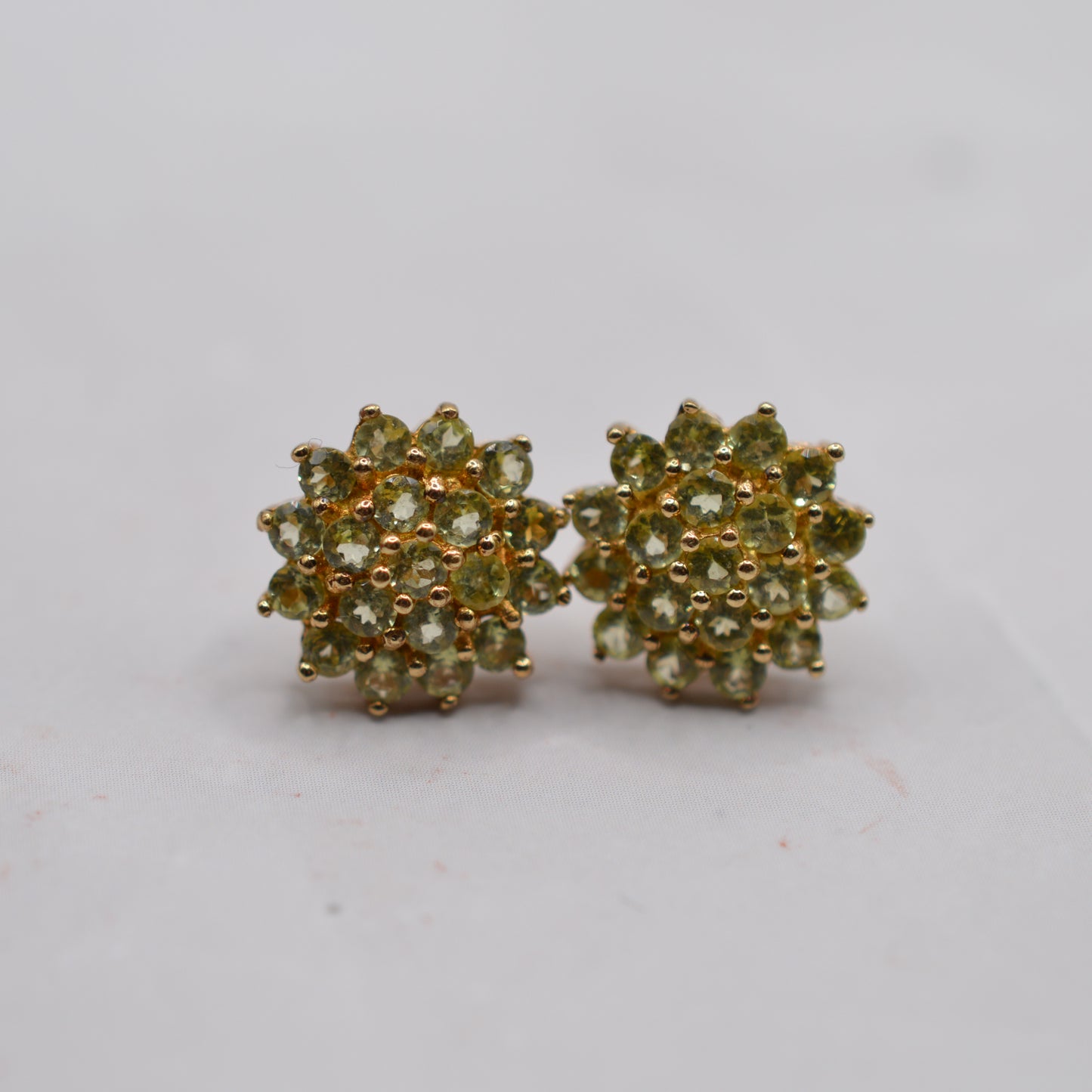 Y2K 9ct Gold Peridot Cluster Stud Earrings