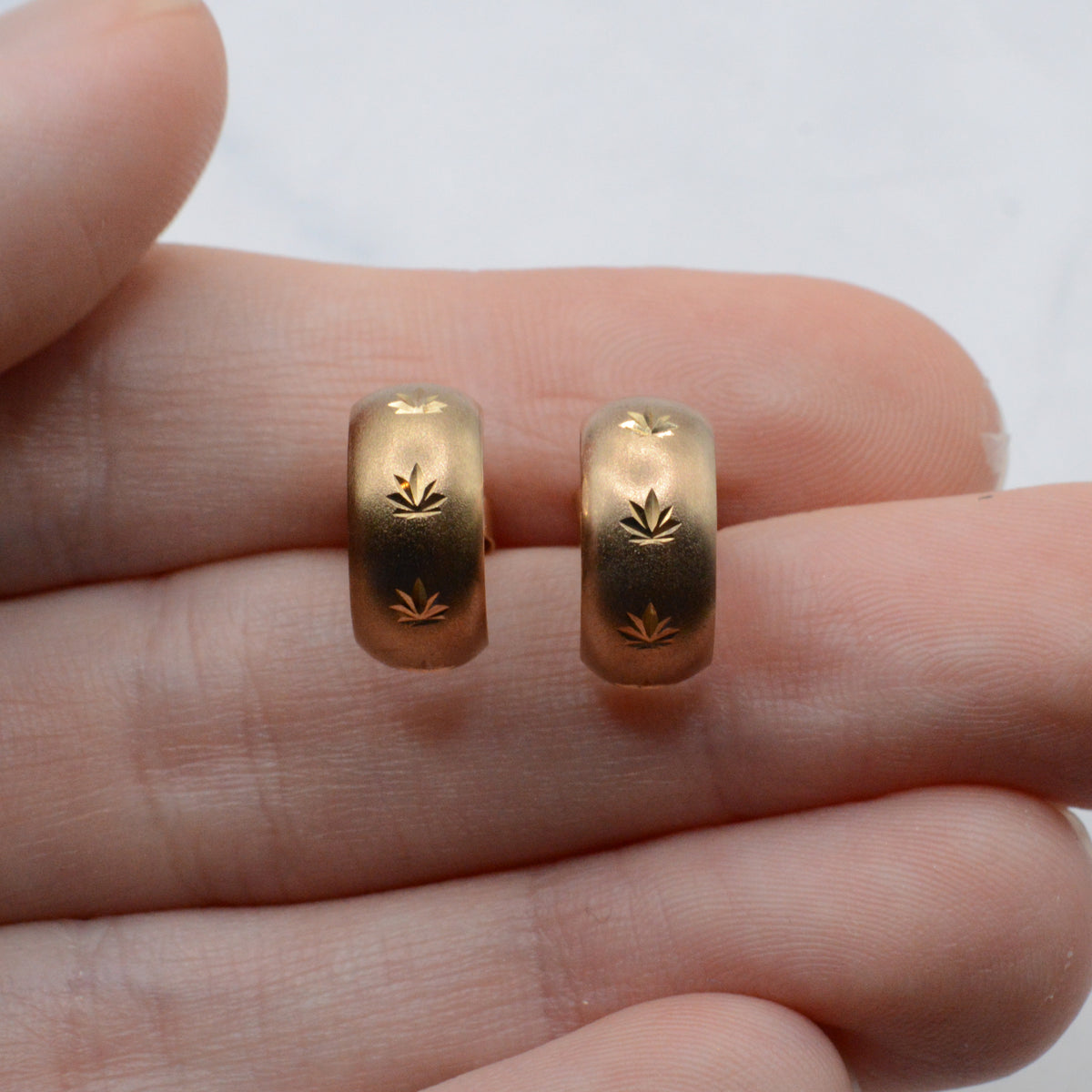 1970s Vintage 9ct Gold Leaf-Engraved Half-Hoop Earrings