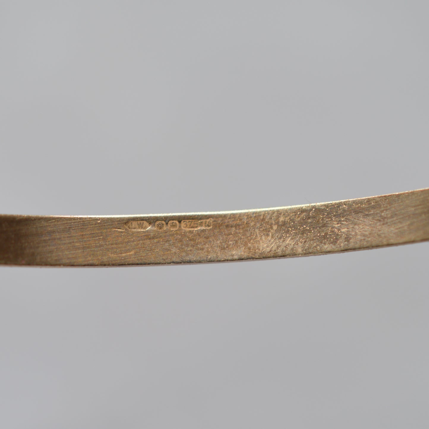 1990s Vintage 9ct Gold Cuff Bangle