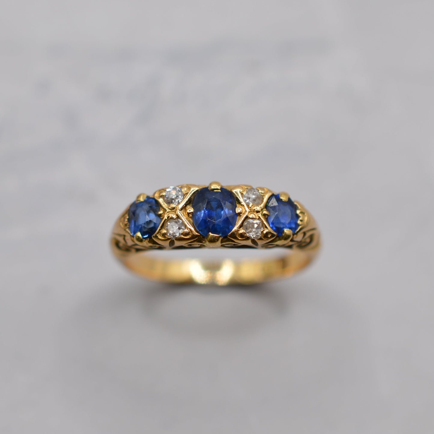 Antique Victorian 18ct Gold Sapphire & Diamond Seven-Stone Ring