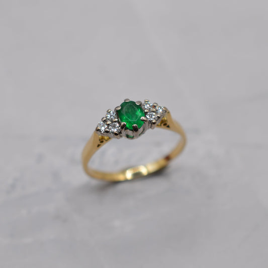 18ct Gold Emerald & Diamond Ring