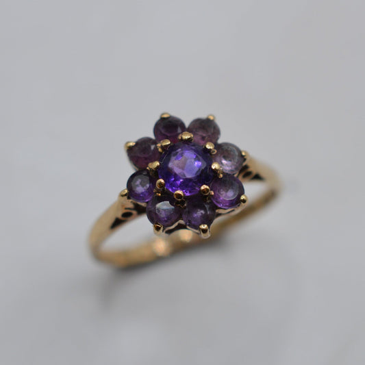 1970s Vintage 9ct Gold Amethyst Floral Cluster Ring