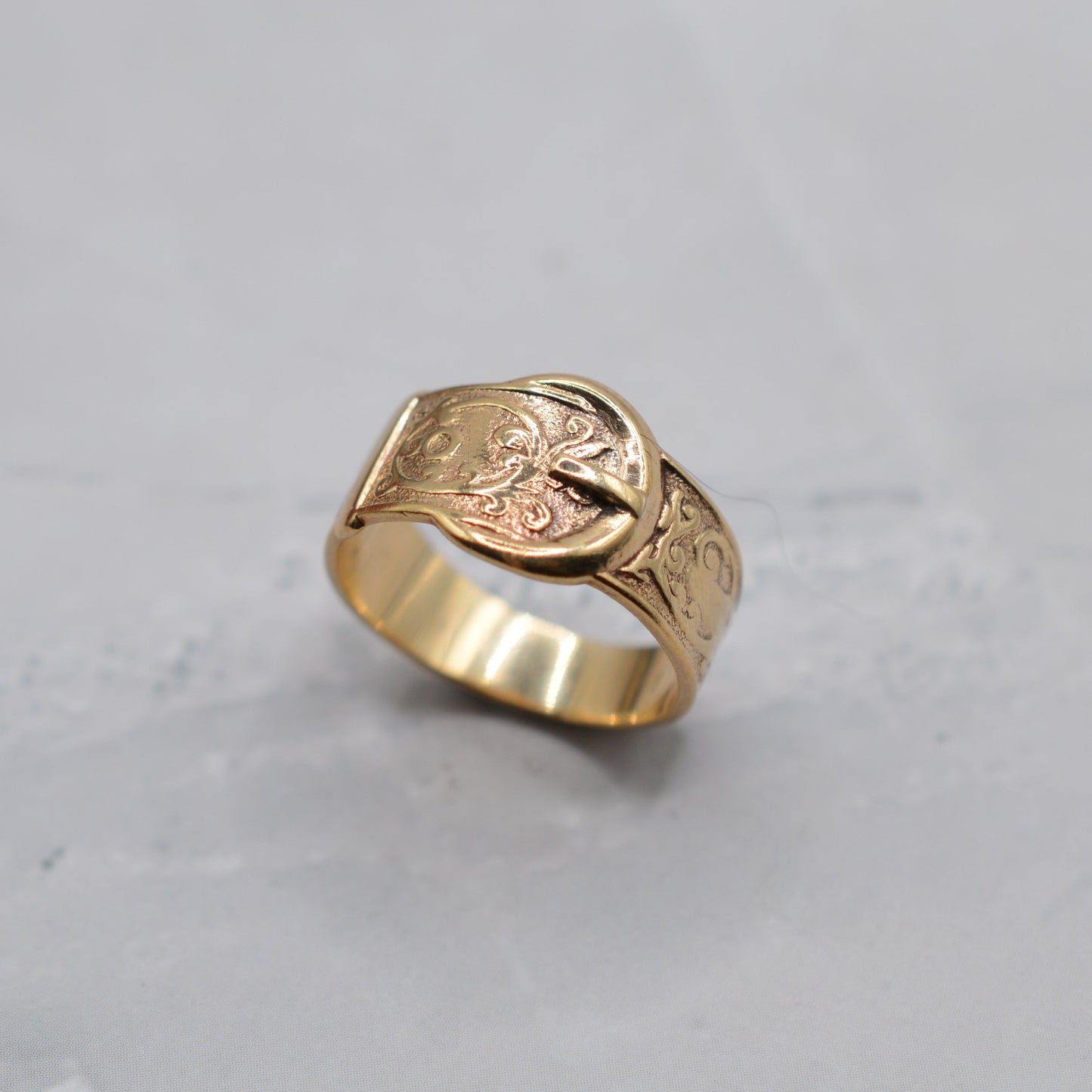 1960s Vintage 9ct Gold Buckle Ring