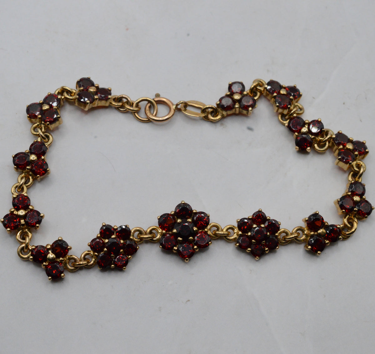 9ct Gold Garnet Floral Cluster Bracelet