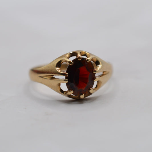 Chunky 1990s 9ct Gold Garnet Solitaire Unisex Signet Ring