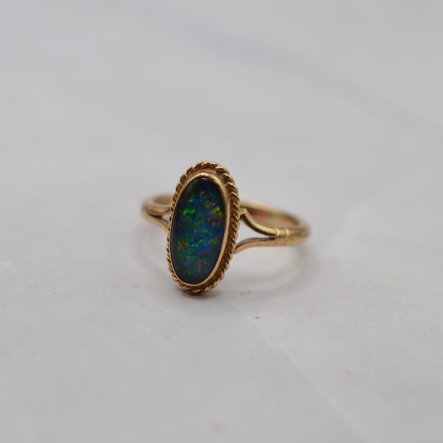 1980s 9ct Gold Opal Triplet Solitaire Ring