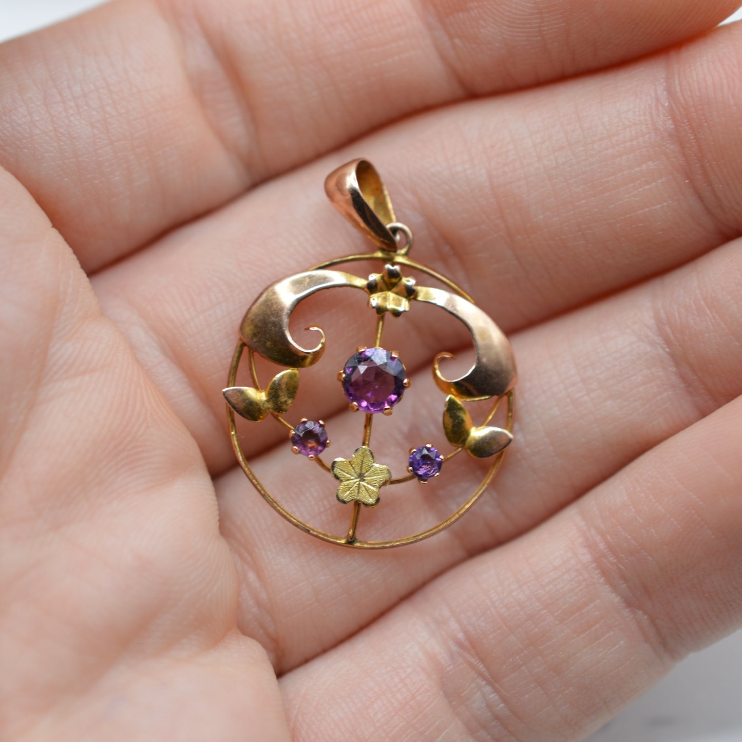 Antique Art Nouveau 9ct Gold Amethyst Floral Pendant