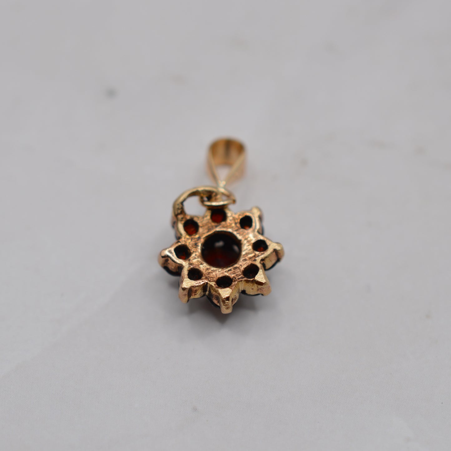 Vintage Renovated 9ct Gold Garnet Cluster Pendant/Charm