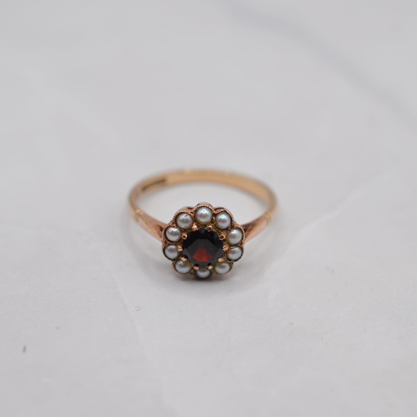 1960s Vintage 9ct Gold Garnet & Pearl Floral Cluster Ring