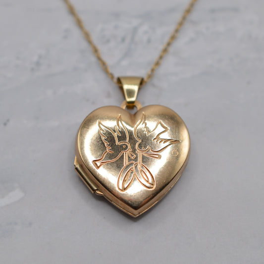 9ct Gold Wedding Dove Heart Locket Pendant Necklace (16")