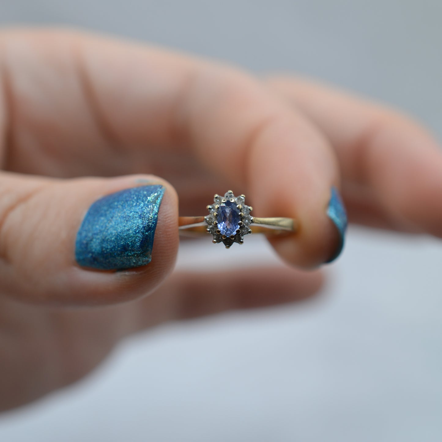9ct Gold Sapphire & Diamond Cluster Ring
