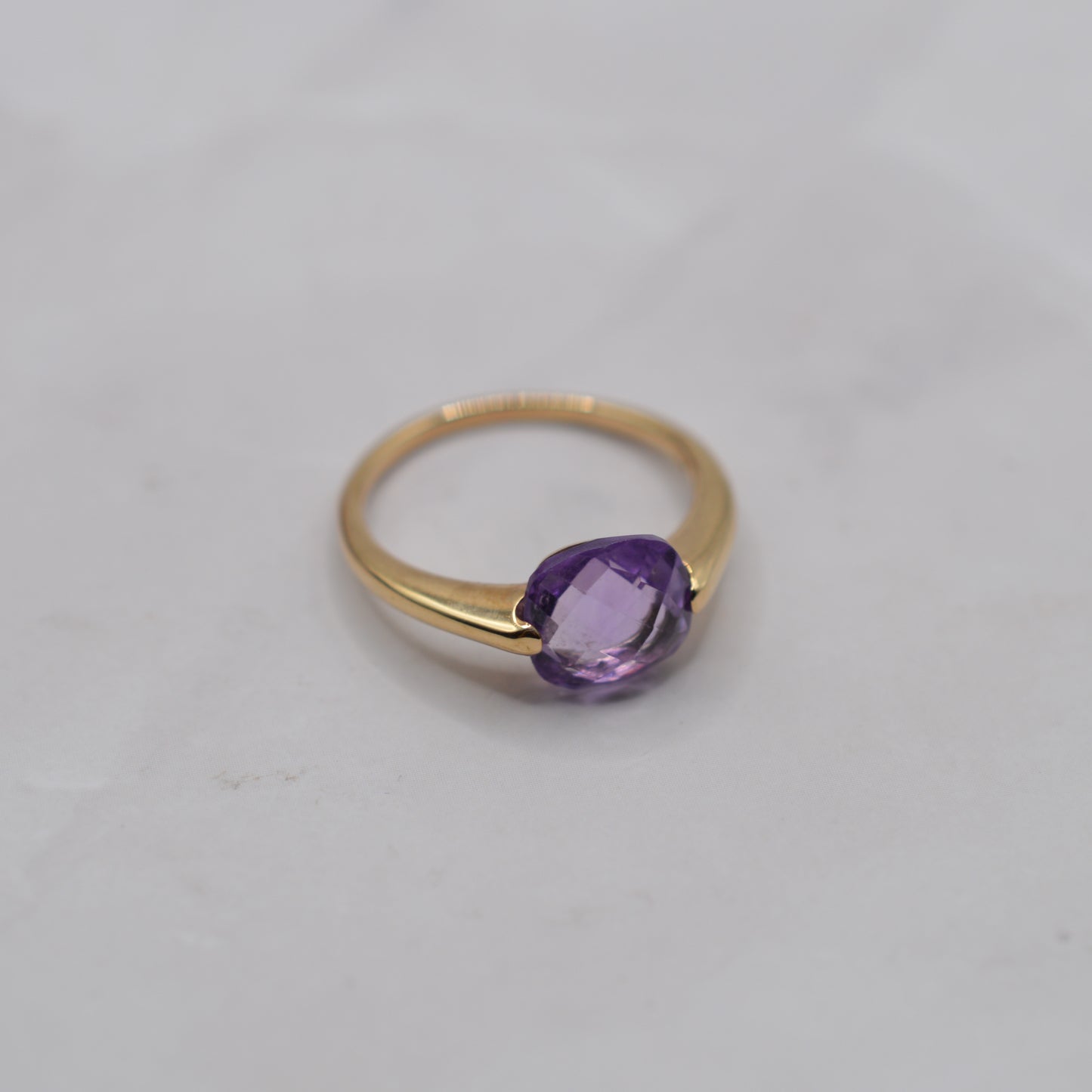 9ct Gold Checkerboard Amethyst Solitaire Ring