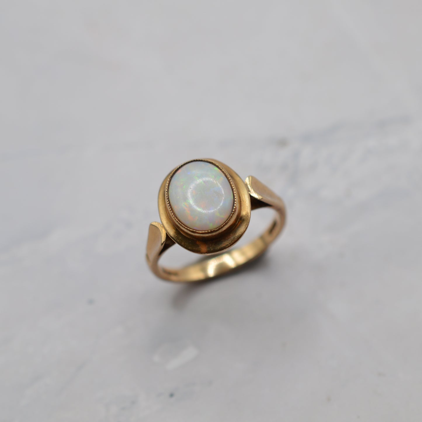 1970s Vintage 9ct Gold Opal Solitaire Ring