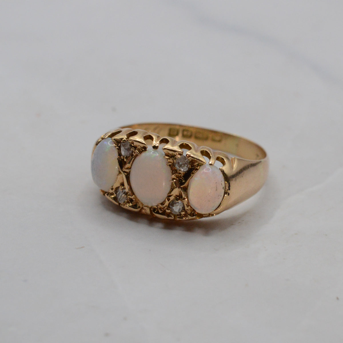 Antique 1919 18ct Gold Opal & Diamond Ring