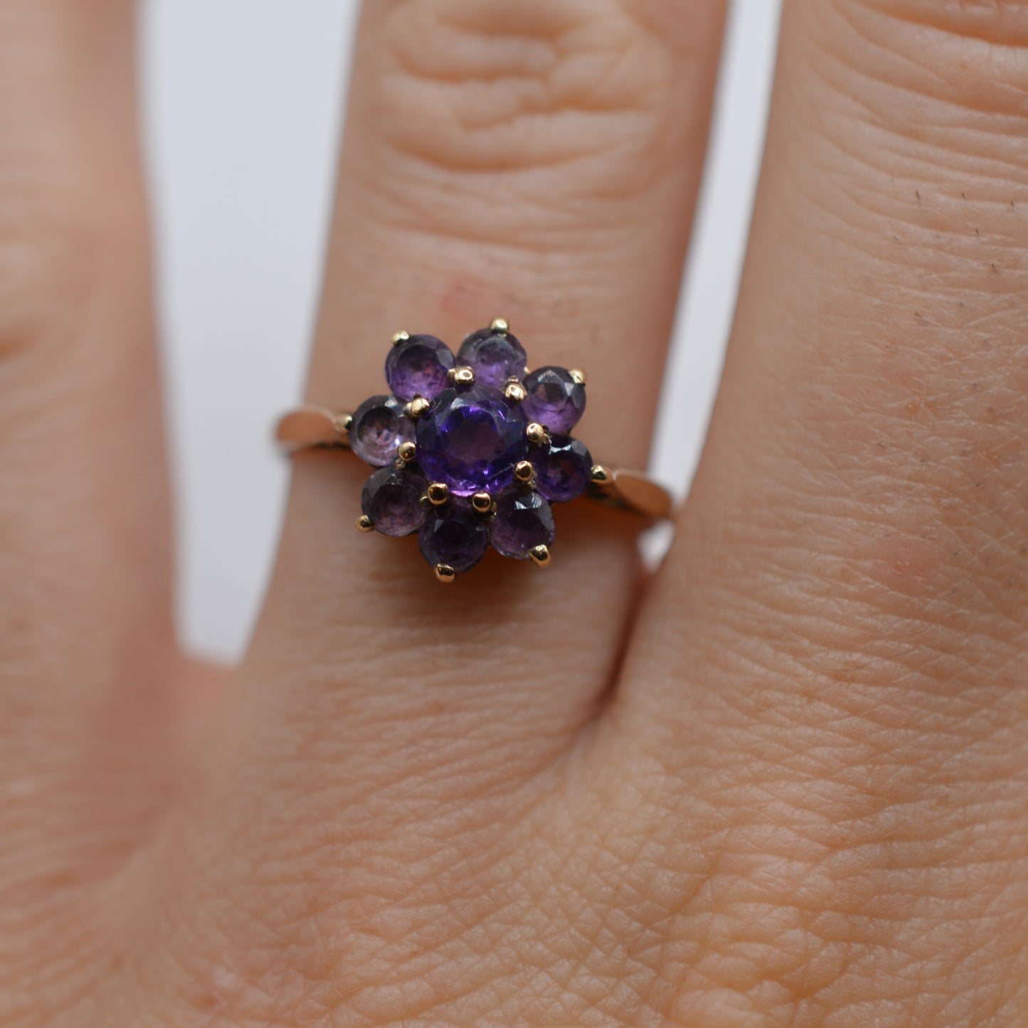 1970s Vintage 9ct Gold Amethyst Floral Cluster Ring