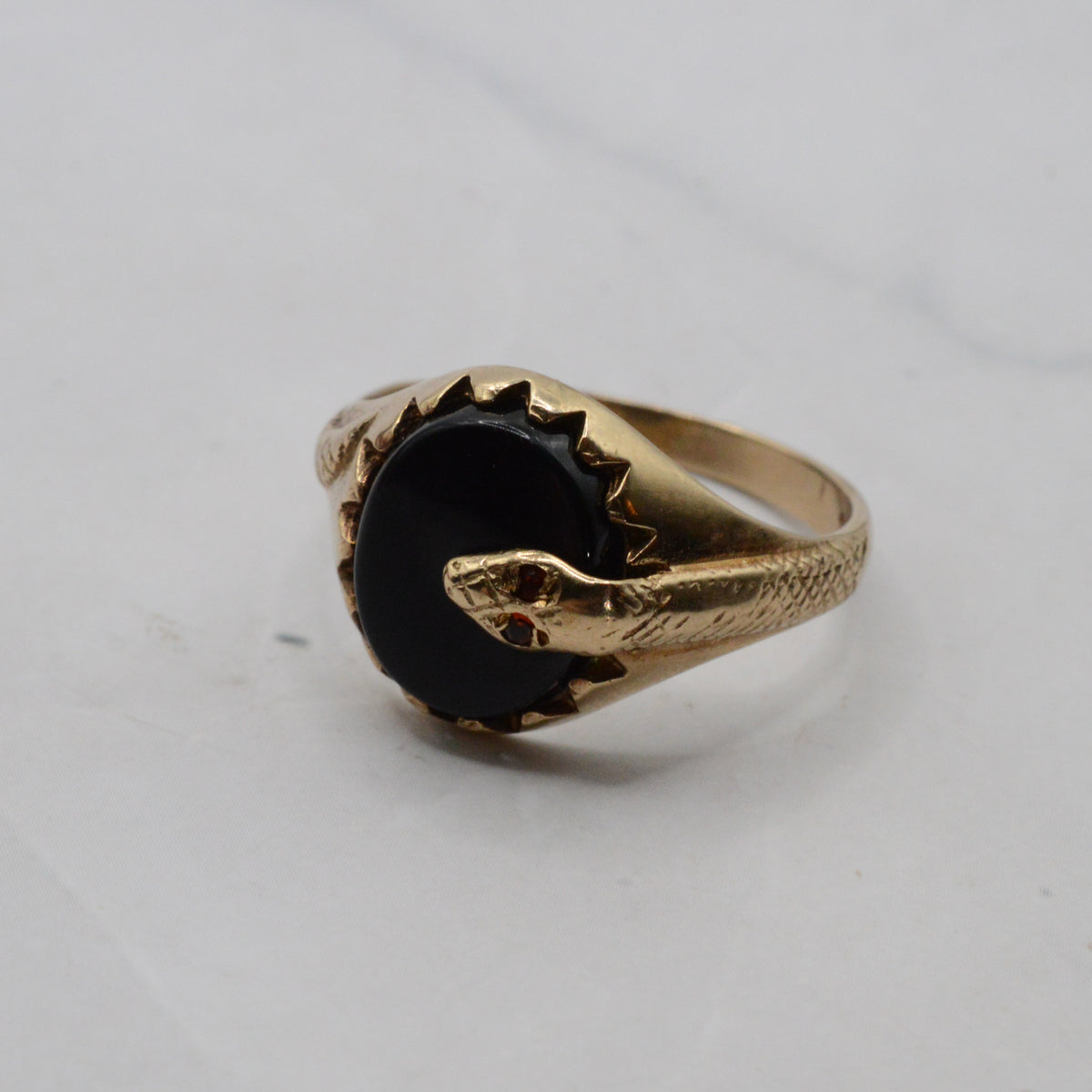 9ct Gold Onyx & Garnet Snake Signet Ring
