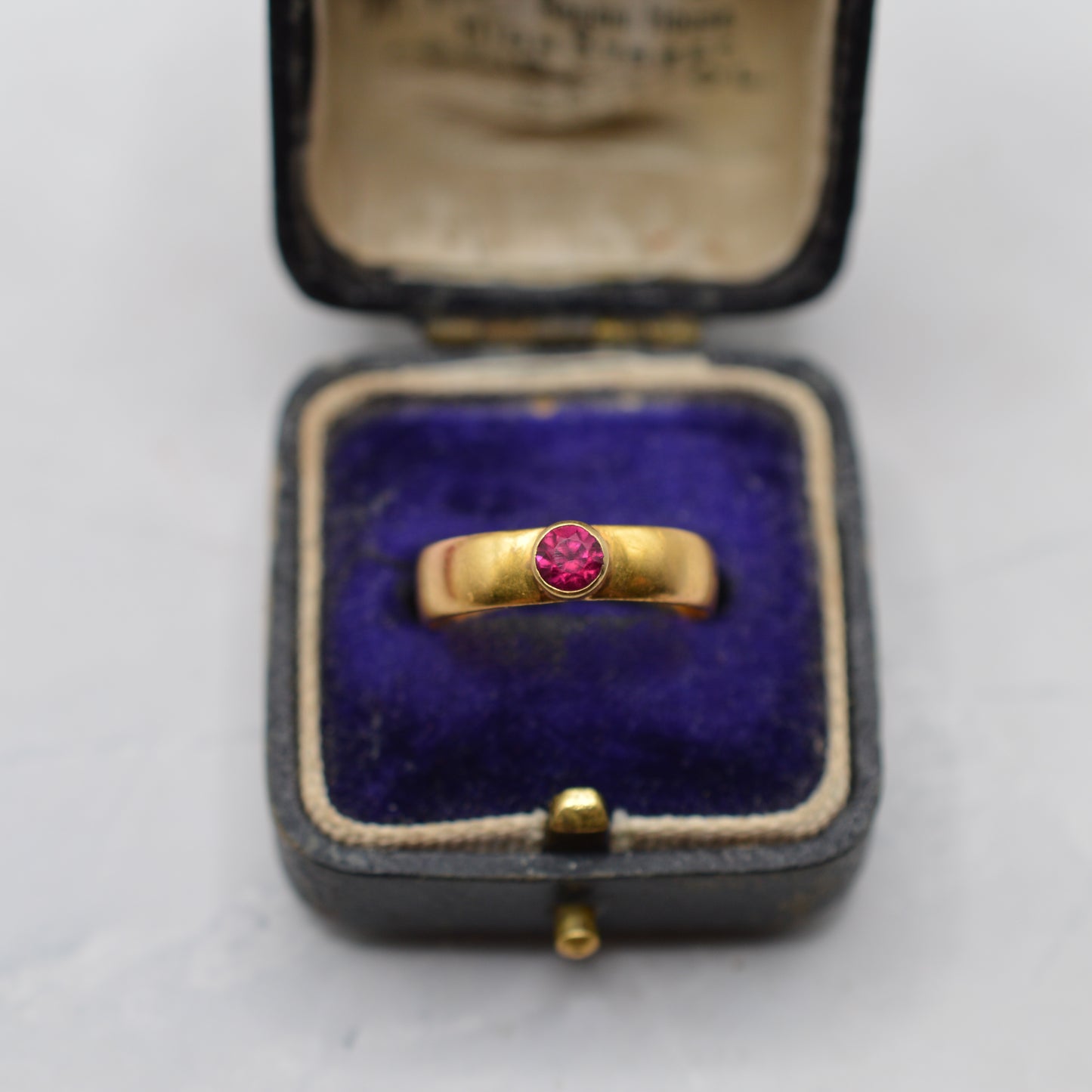 Antique Victorian 1899 22ct Gold Ruby Ring