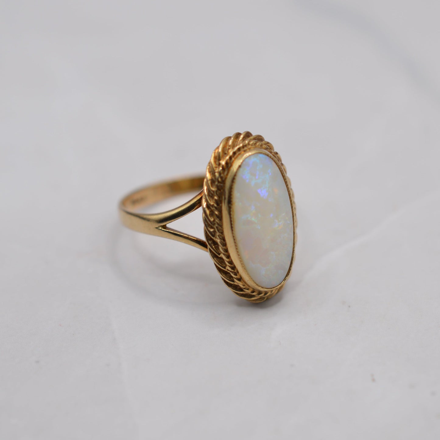 1980s Chunky 9ct Gold Opal Cocktail Ring
