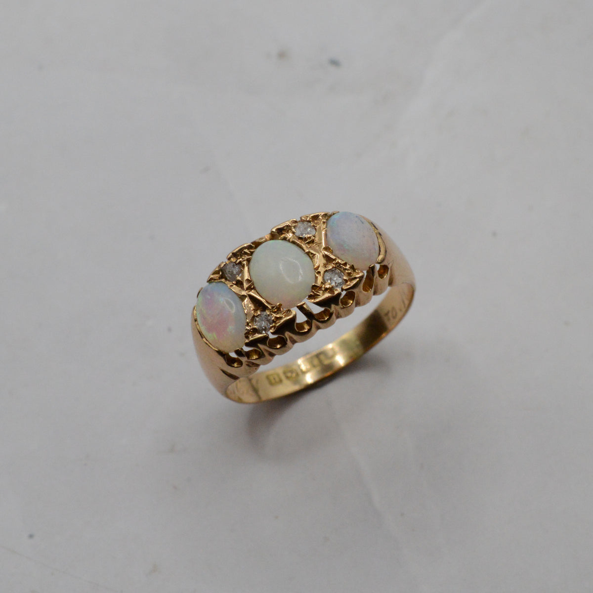 Antique 1919 18ct Gold Opal & Diamond Ring