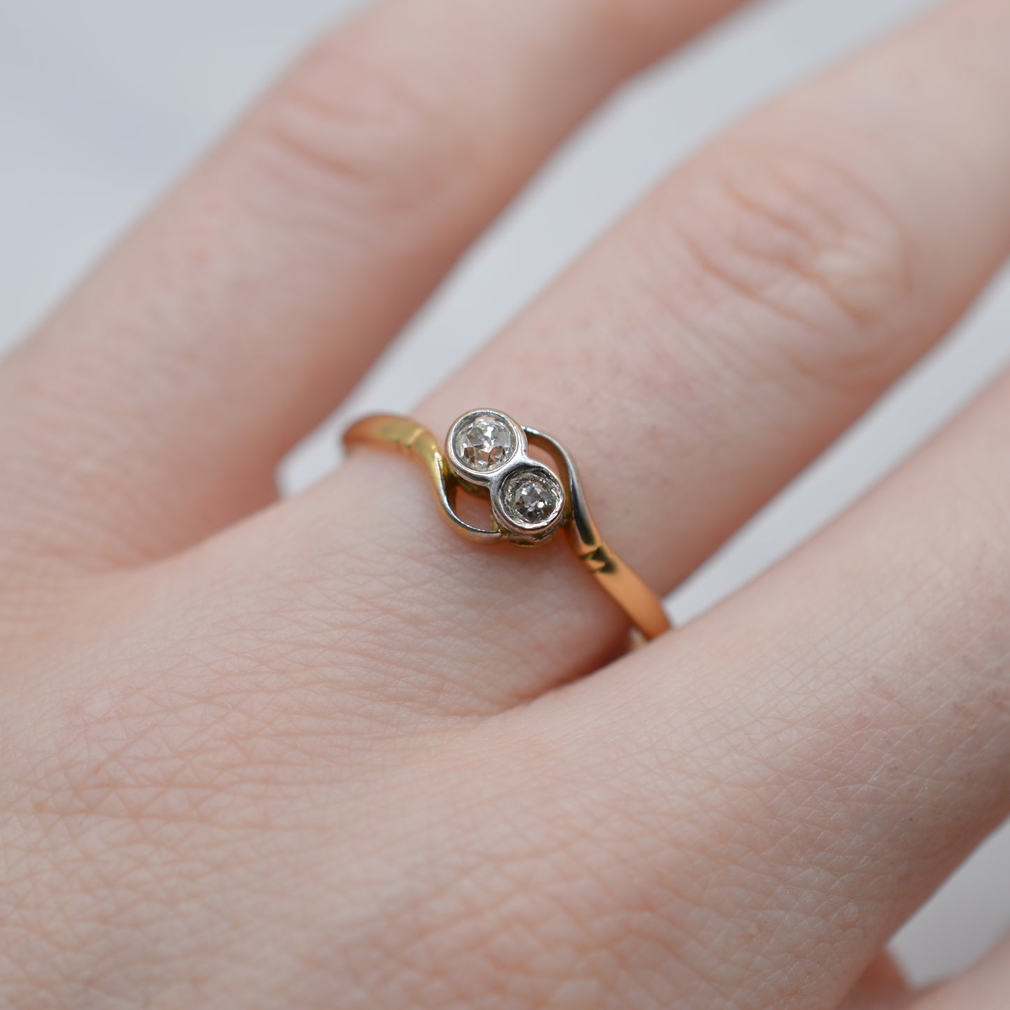 Antique 18ct Gold Diamond Toi-et-Moi Ring