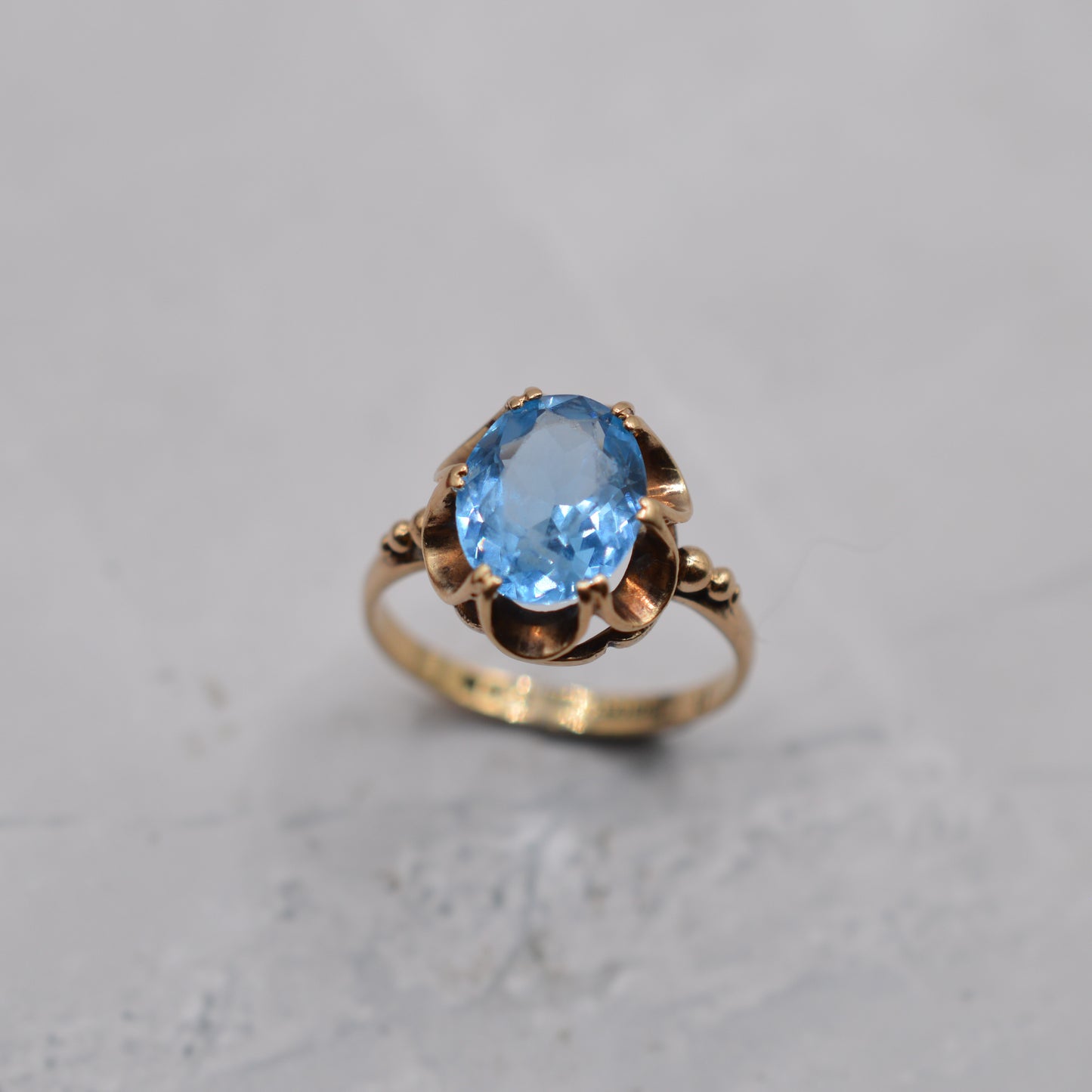 1970s Vintage 9ct Gold Blue Topaz Solitaire Ring