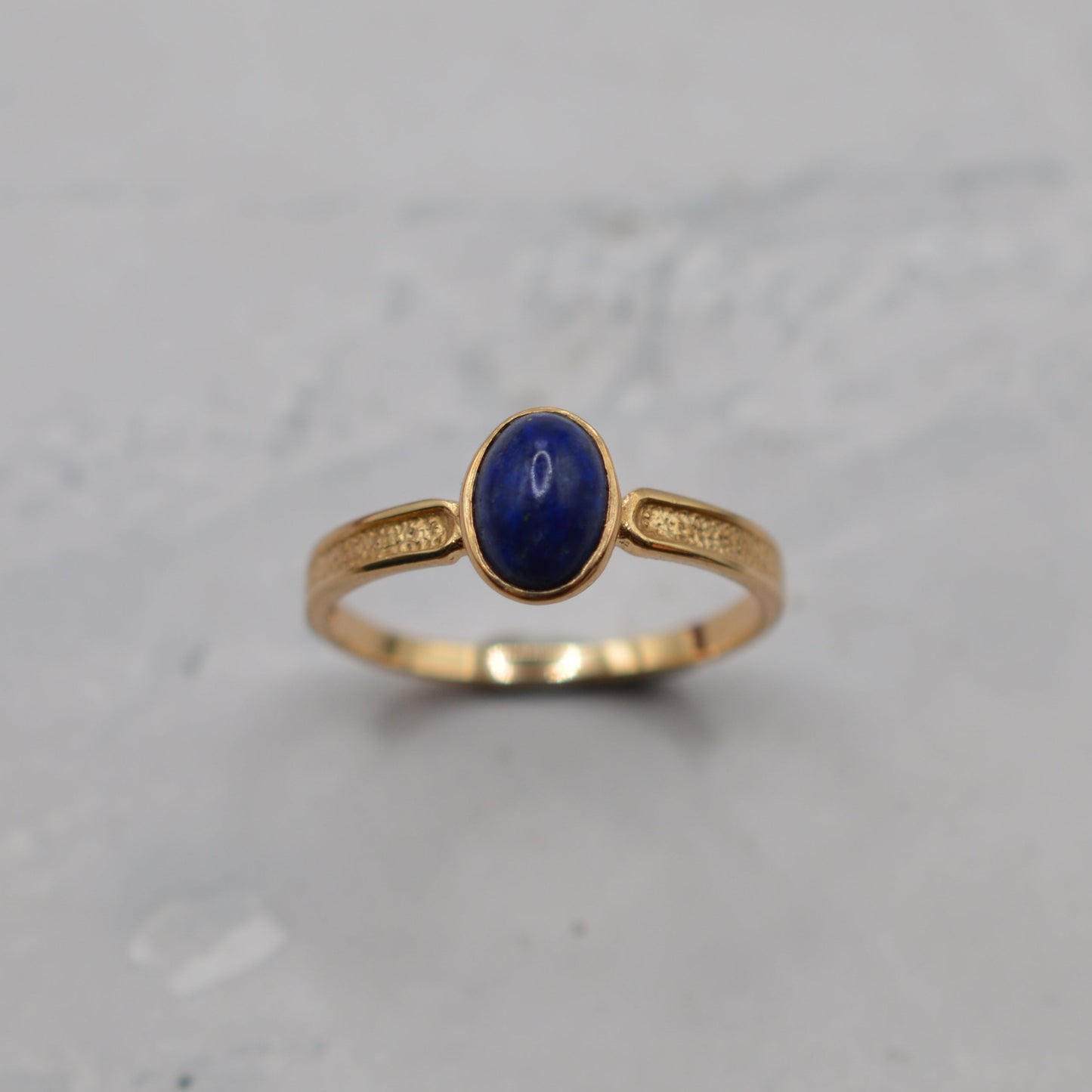 1980s 9ct Gold Lapis Lazuli Ring