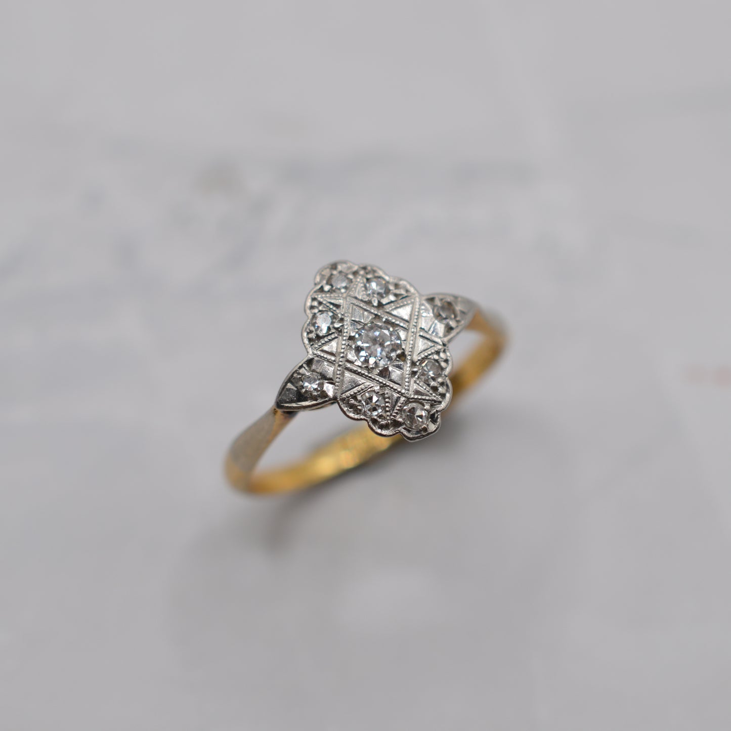 Antique Art Deco 18ct Gold & Platinum Diamond Cluster Ring