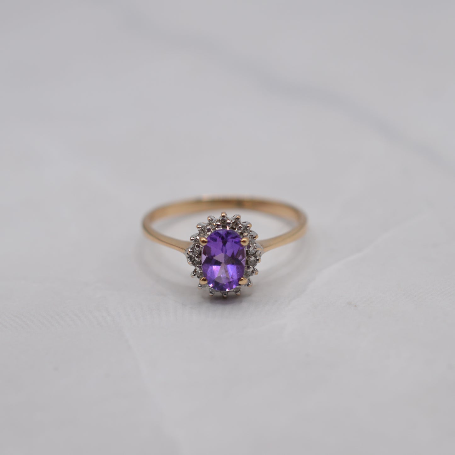 Y2K 9ct Gold Amethyst & Diamond Cluster Ring
