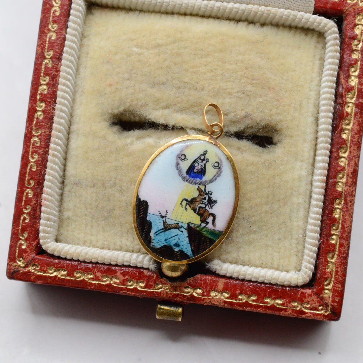 Portuguese 19.2ct Gold Enamel 'Our Lady of Nazaré' Pendant