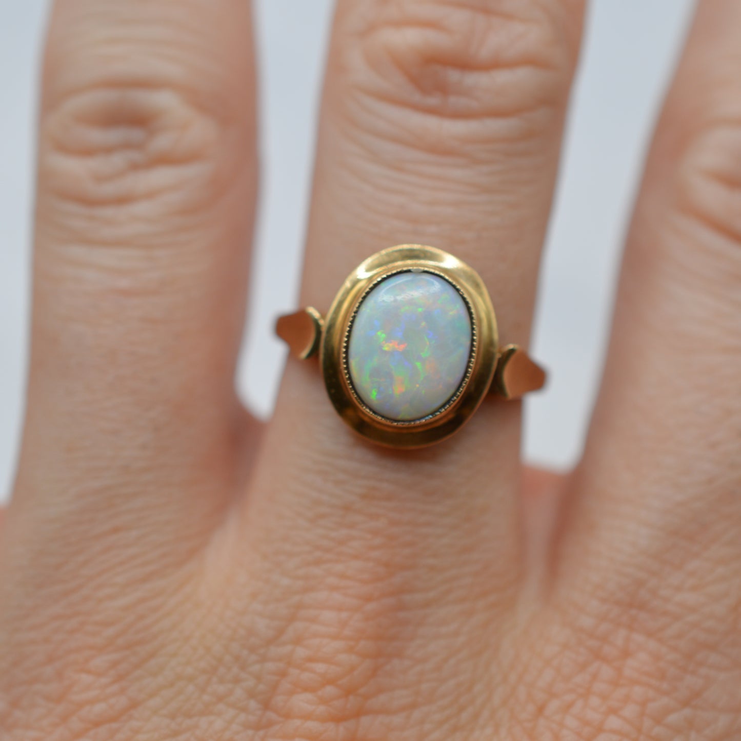 1970s Vintage 9ct Gold Opal Solitaire Ring