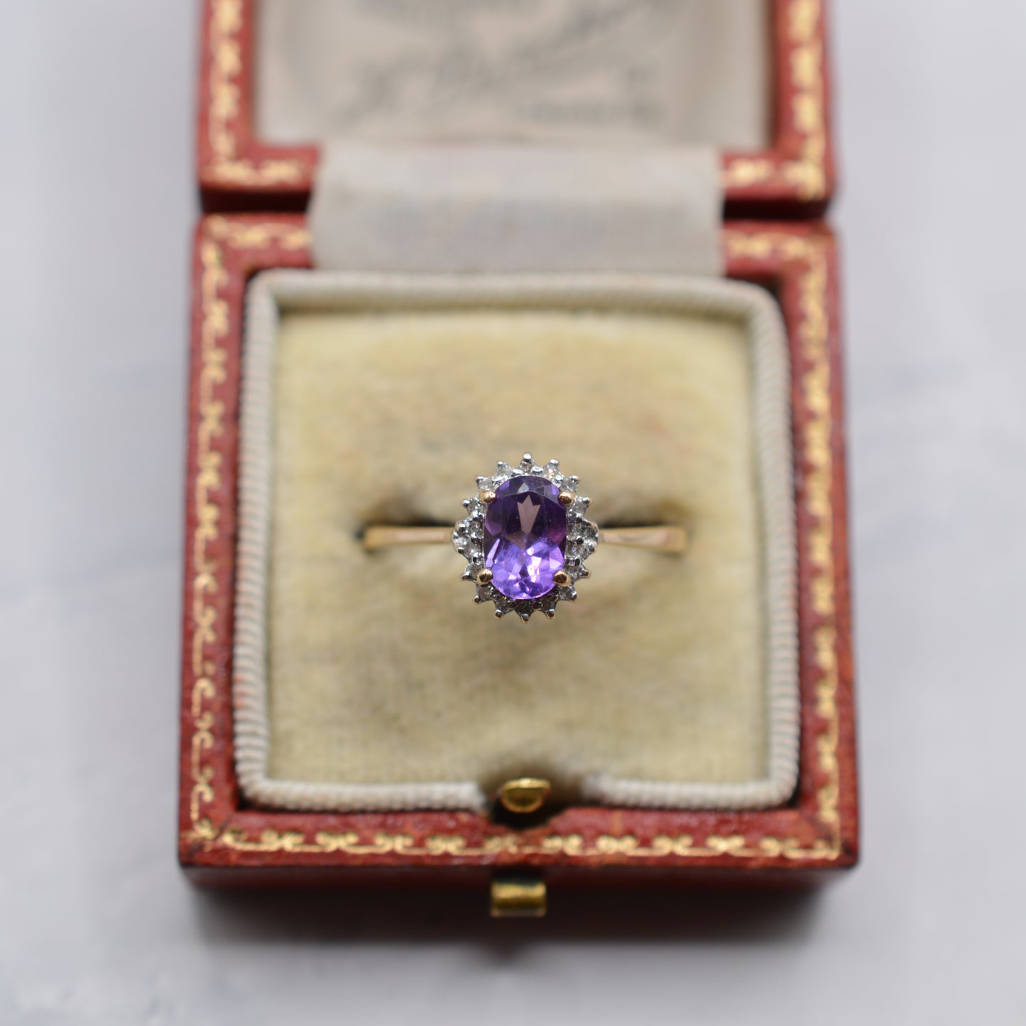 Y2K 9ct Gold Amethyst & Diamond Cluster Ring