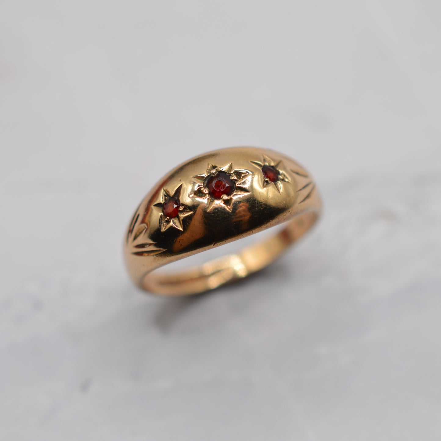 Chunky 1960s Vintage 9ct Gold Garnet Gypsy Trilogy Ring