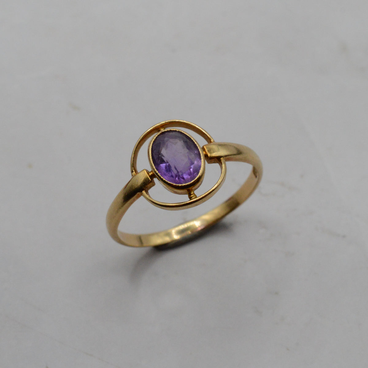 Antique Art Nouveau 18ct Gold Amethyst Dress Ring