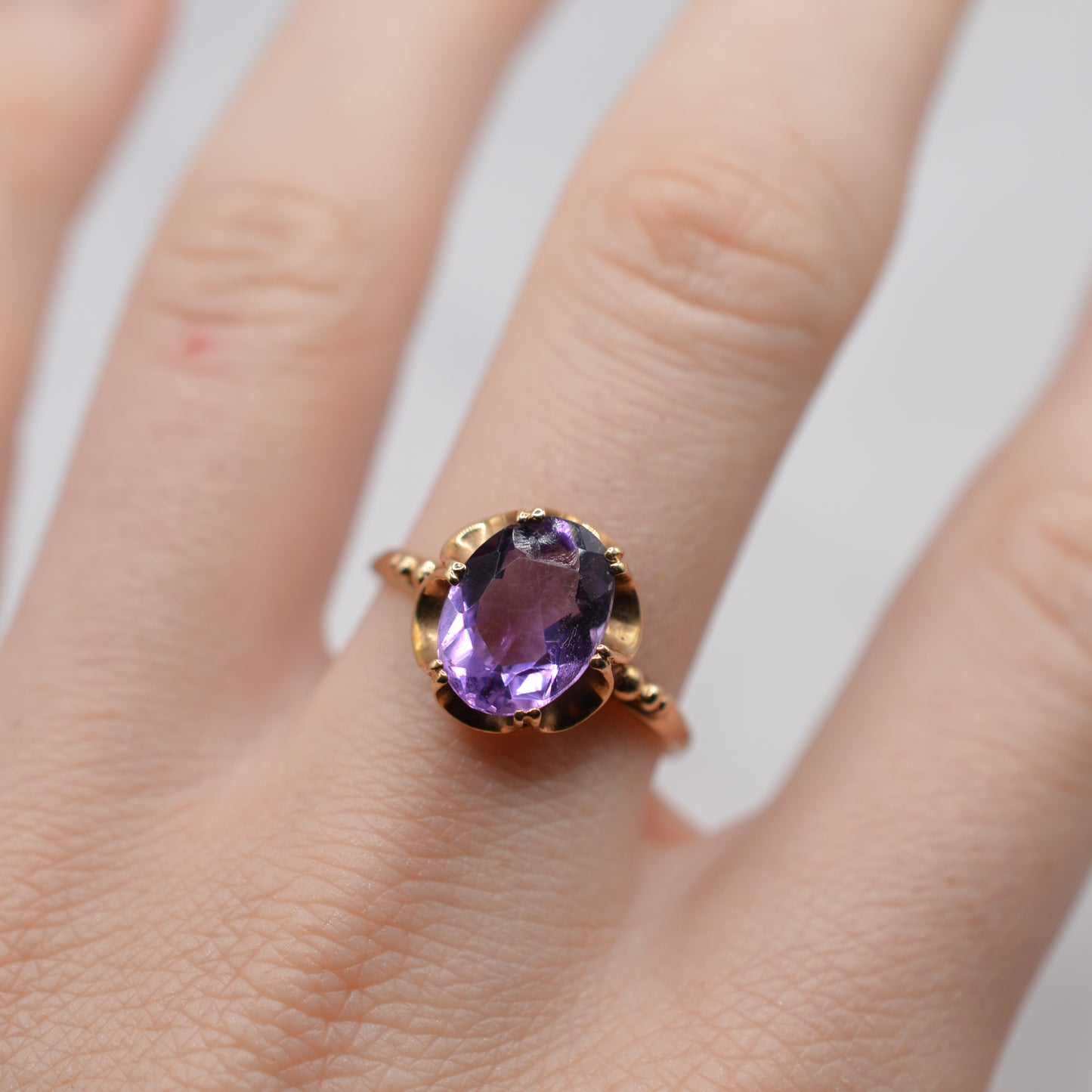 1970s Vintage 9ct Gold Amethyst Ring in Buttercup Setting