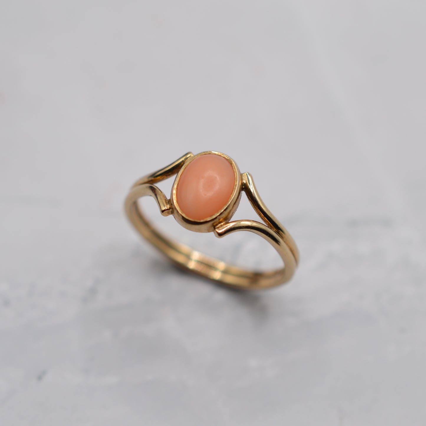 1970s Vintage 9ct Gold Coral Ring