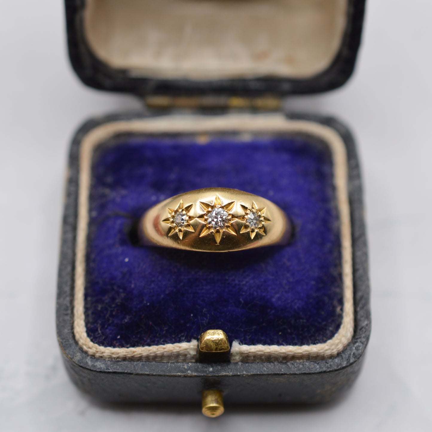 Antique 1912 18ct Gold Diamond Starburst Gypsy Trilogy Ring