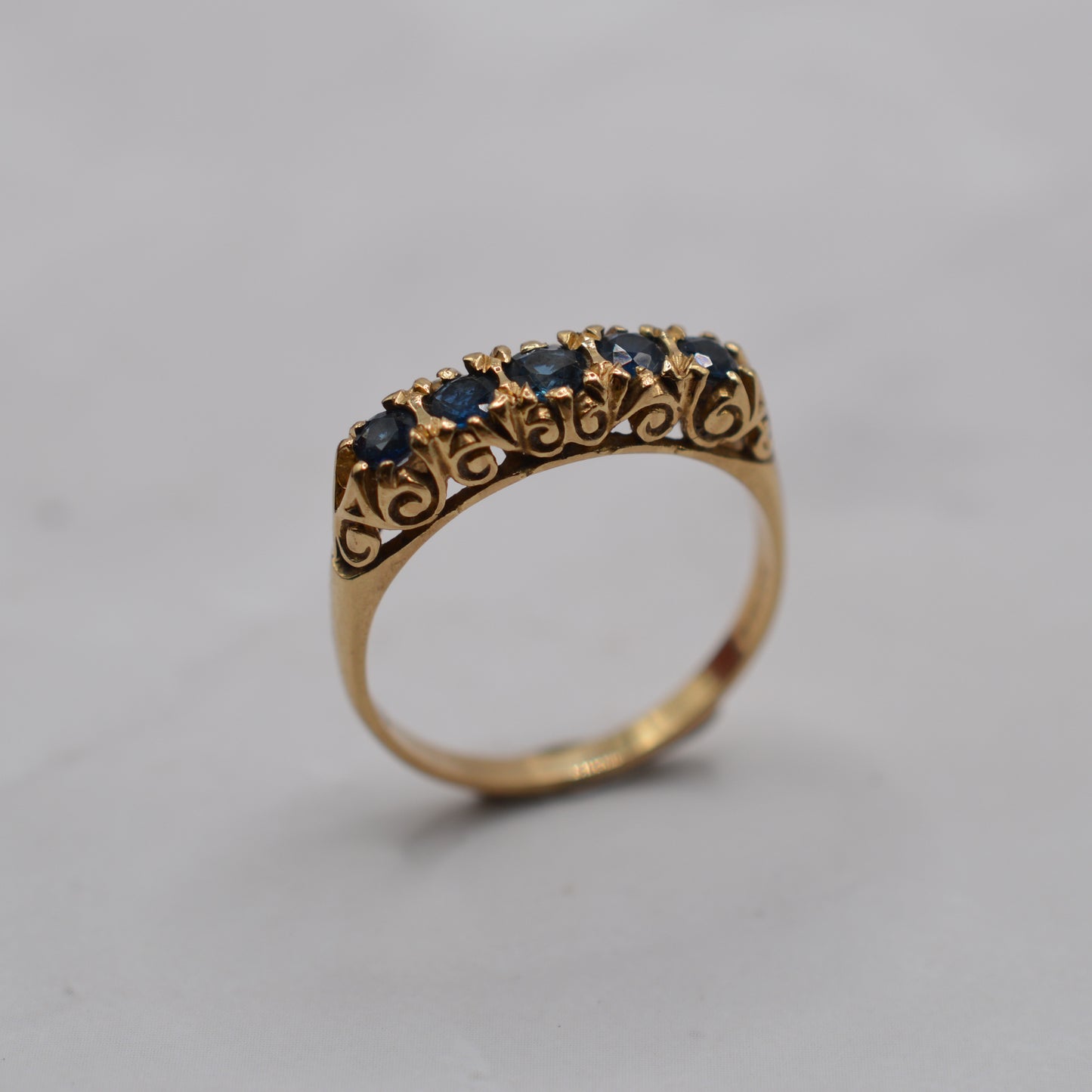 1970s Vintage 9ct Gold Sapphire Five-Stone Ring