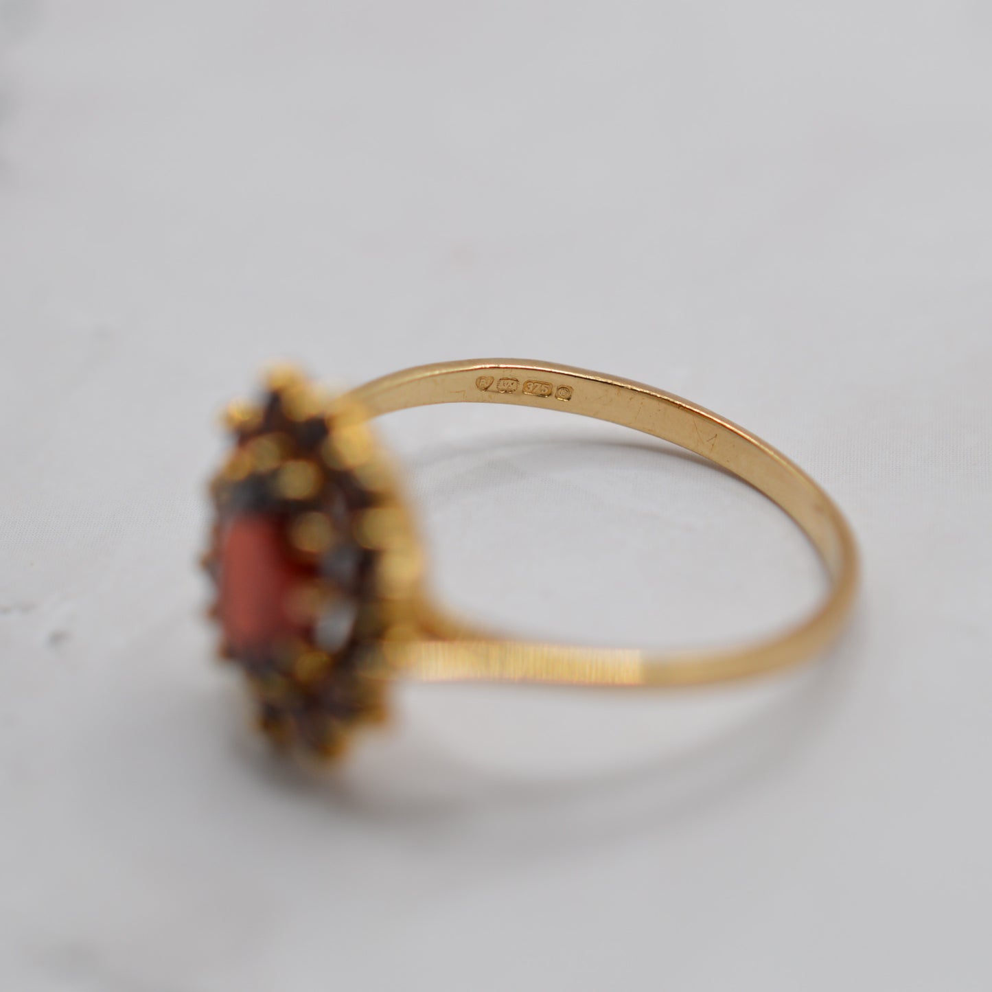 9ct Gold Garnet Cluster Ring