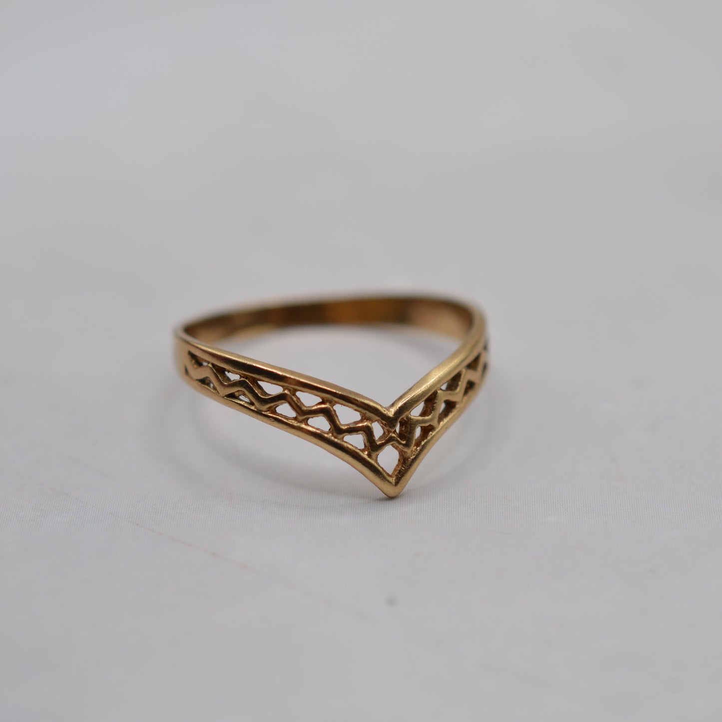 1980s 9ct Gold Openwork Wishbone Ring