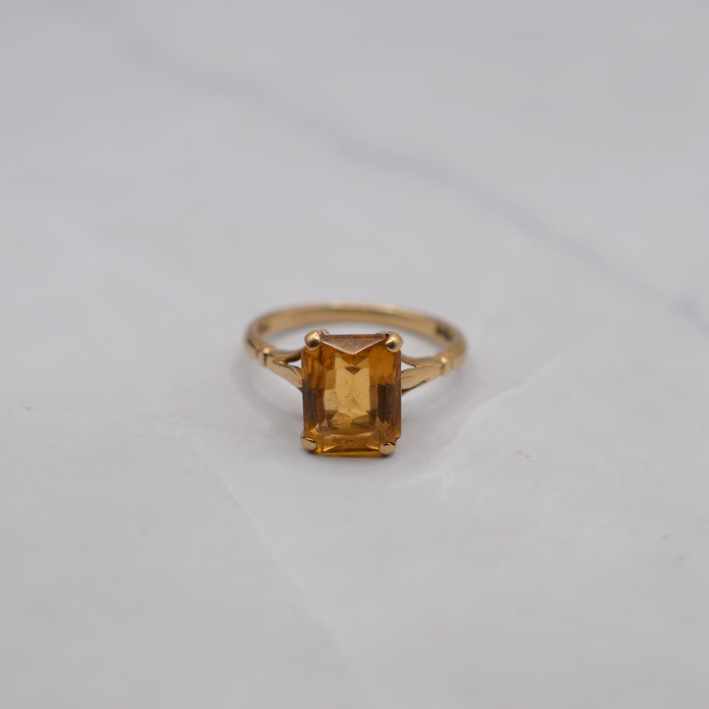1960s Vintage 9ct Gold Citrine Solitaire Ring