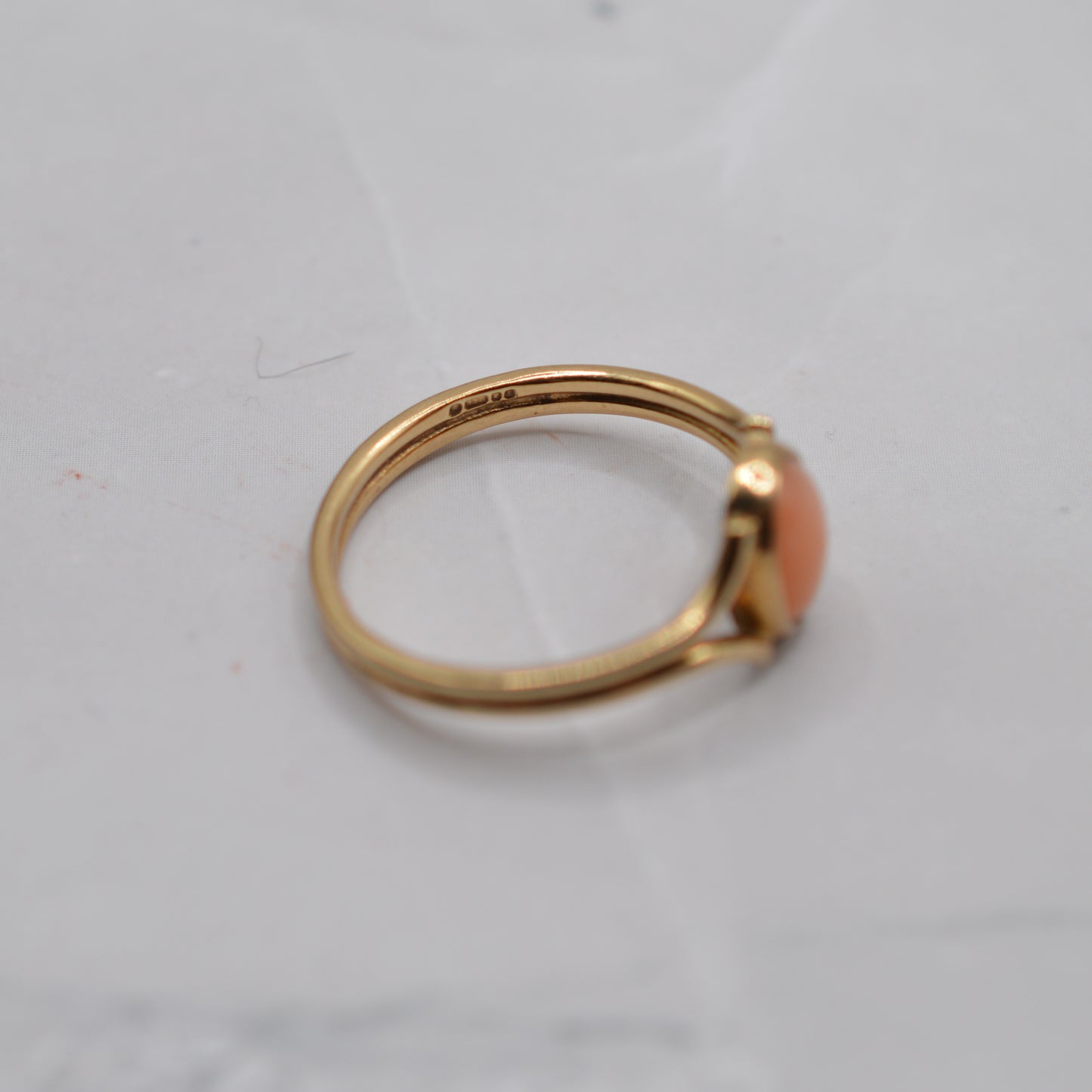 1970s Vintage 9ct Gold Coral Ring