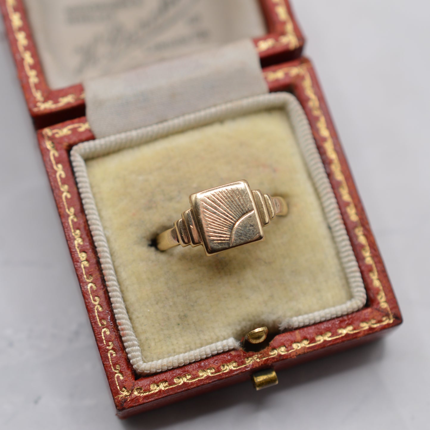 1950s Vintage 9ct Gold Sunburst Signet Ring