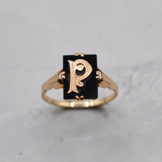 Antique 9ct Gold Onyx 'P' Initial Signet Ring