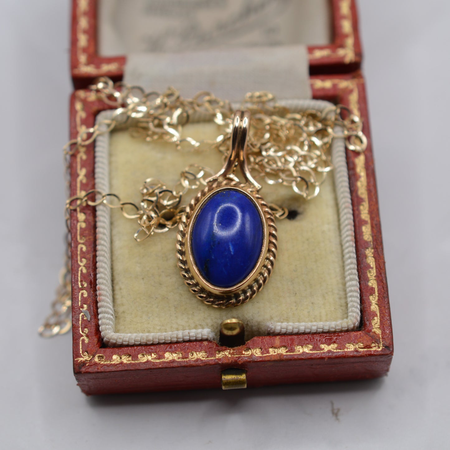 1980s 9ct Gold Lapis Lazuli Pendant Necklace