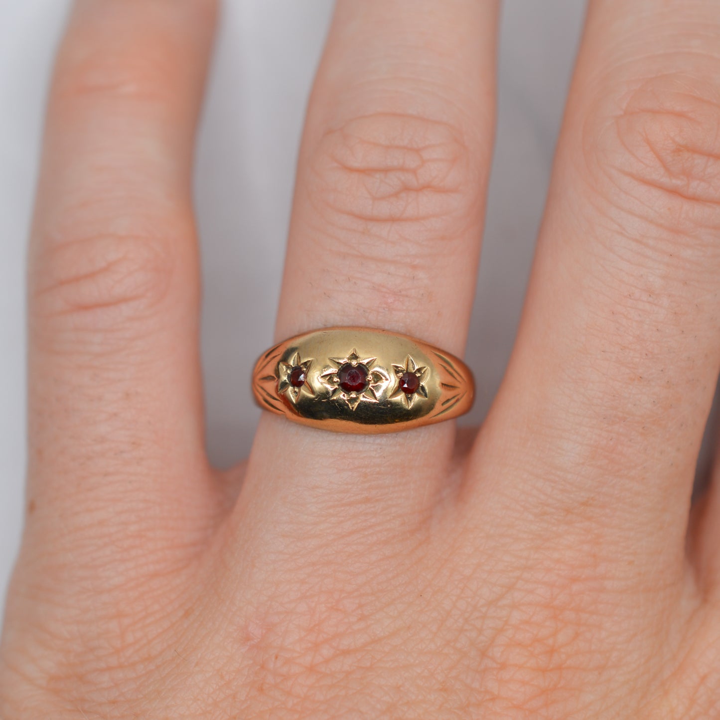 Chunky 1960s Vintage 9ct Gold Garnet Gypsy Trilogy Ring