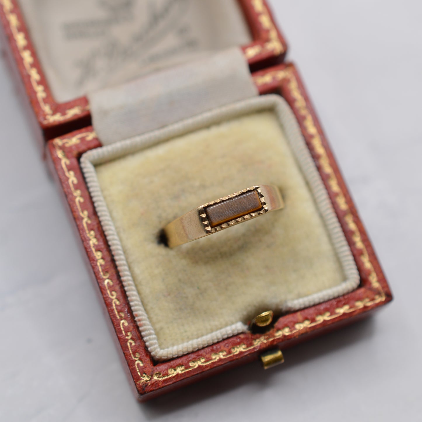 1970s Vintage 9ct Gold Tiger's Eye Signet Ring