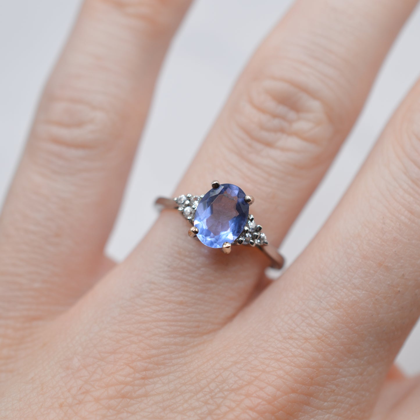 9ct White Gold Topaz Ring